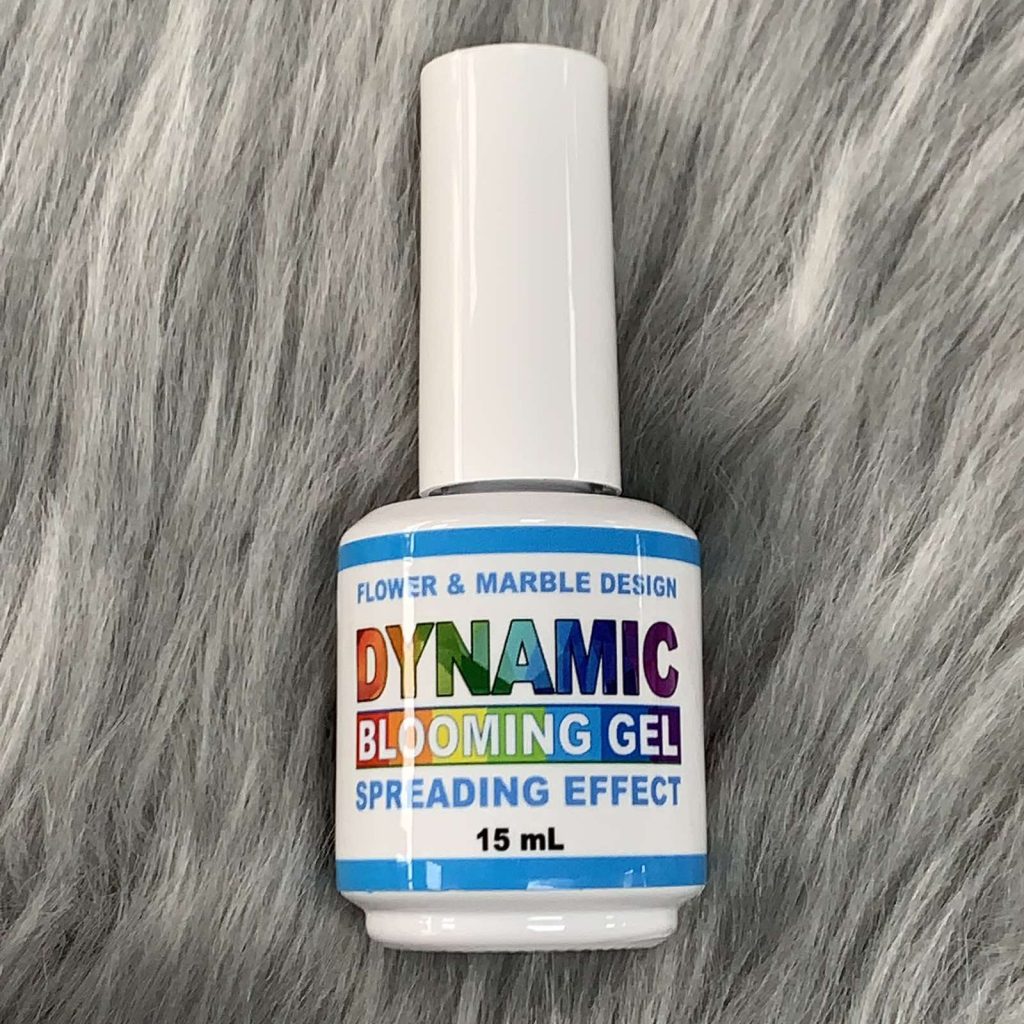 Embrace Artistic Nail Designs with Dynamic Blooming Gel