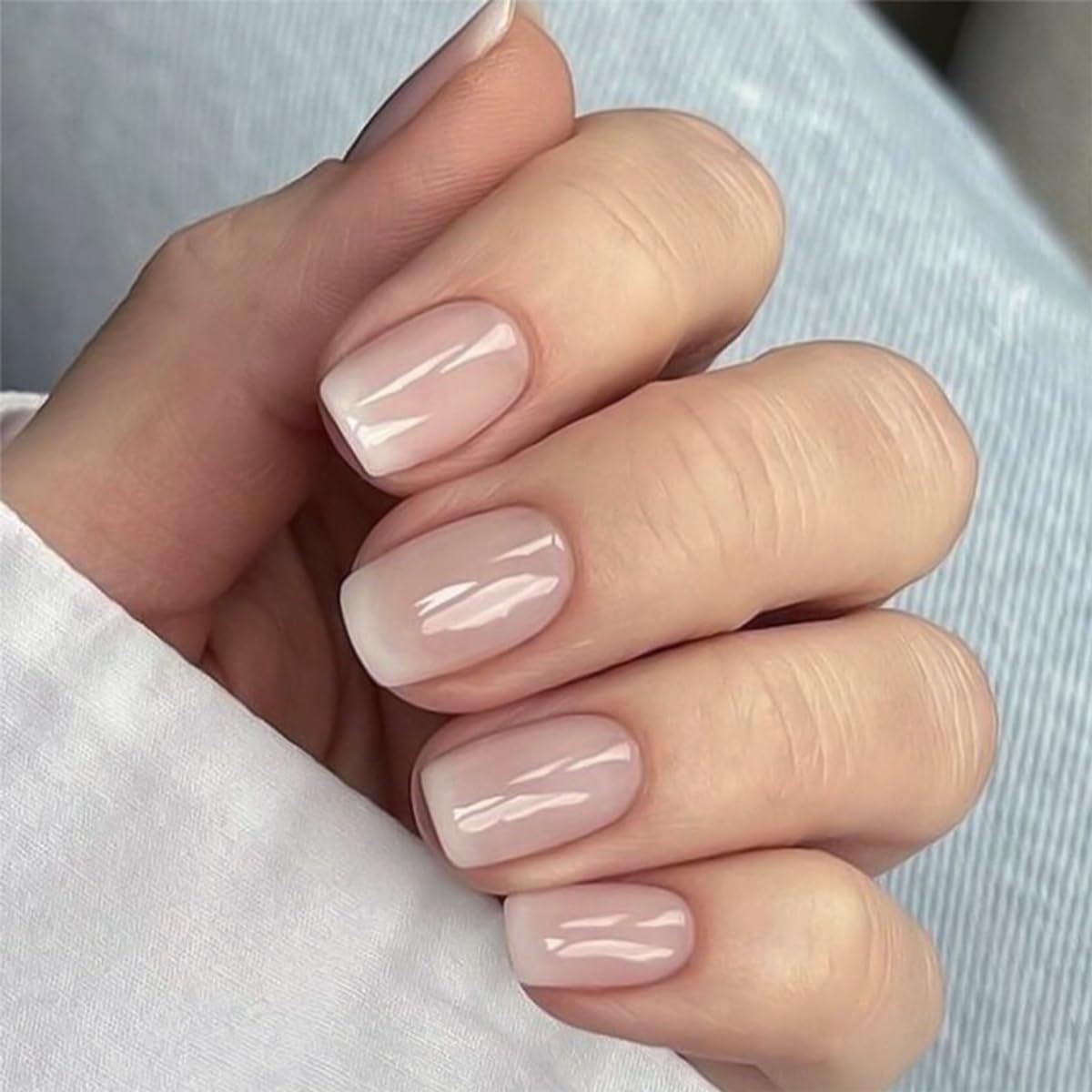 Ombre Press On Nails Short Square Fake Nails Gradient Nude Pink False Nails with Designs White French Tip Glossy Glue on Nails Full Cover Acrylic Stick on Nails for Women Girls Manicure 24 Pcs
